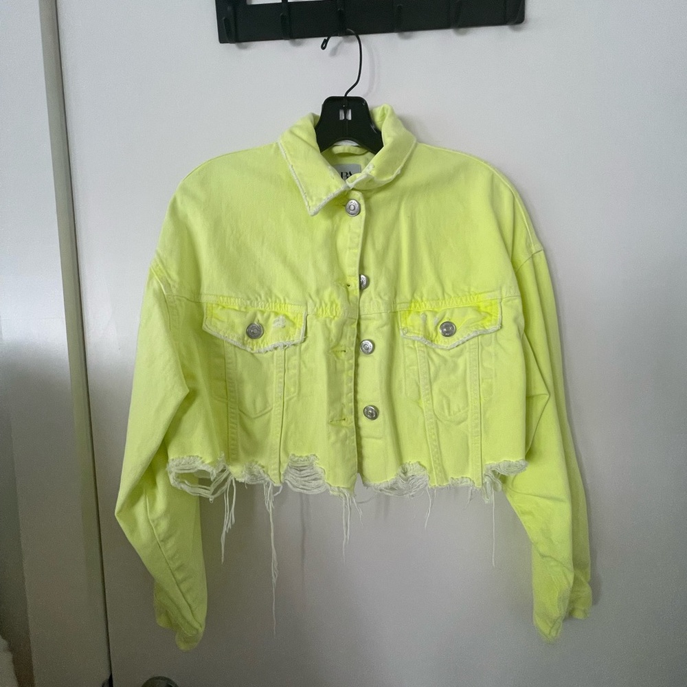S Zara Neon Green Cropped Denim Jacket